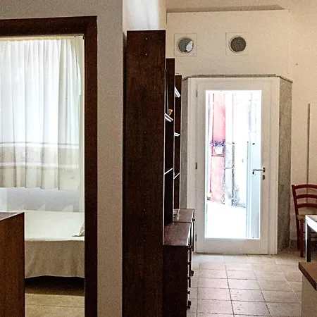 Donna Memela * Cagliari